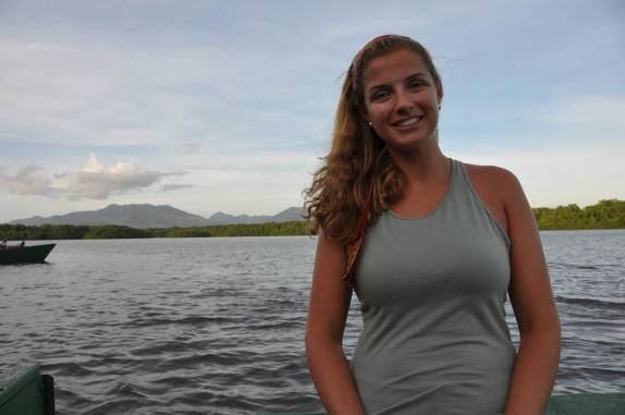 Esperando a chegada dos guarás no pântano/mangue de Caroni, próximo à Port of Spain, em Trinidad e Tobago